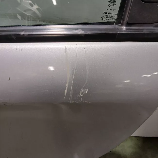 Porta posteriore sinistra