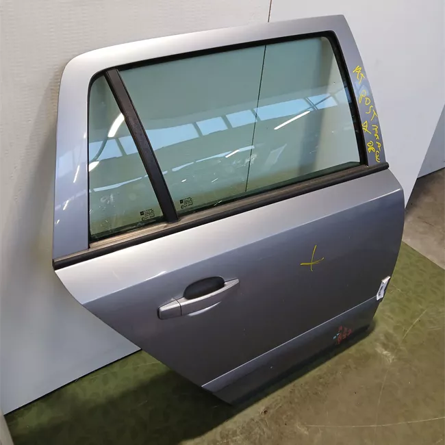 Porta posteriore destra