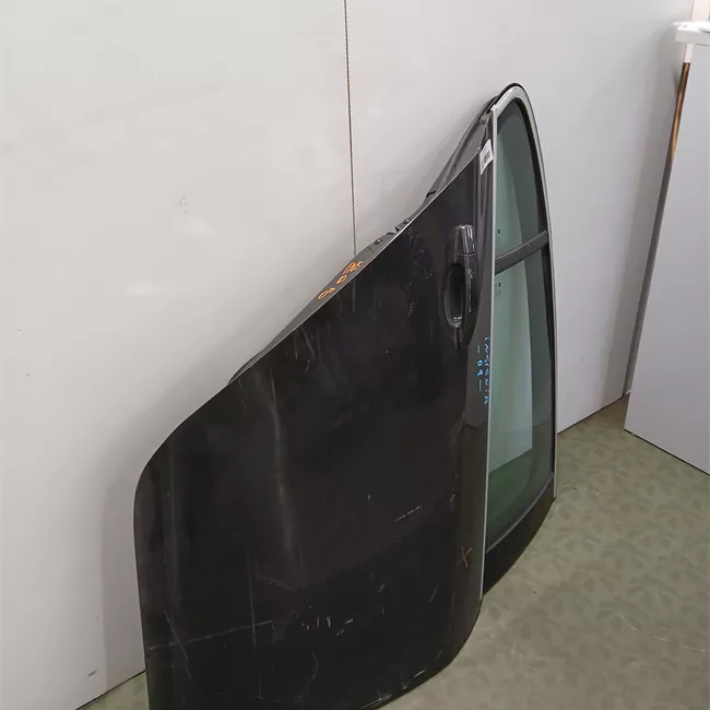 Porta posteriore destra