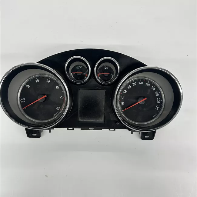 Quadro strumenti completo con LCD informazioni cent