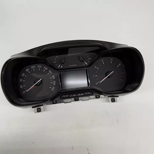 Quadro strumenti completo con quadro stumenti LCD