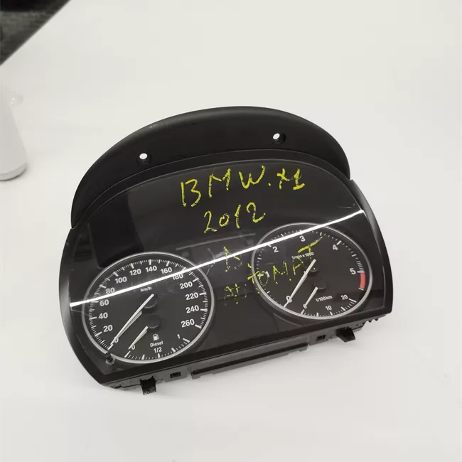 Quadro strumenti completo regolazione della velocità