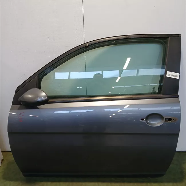 Porta anteriore sinistra