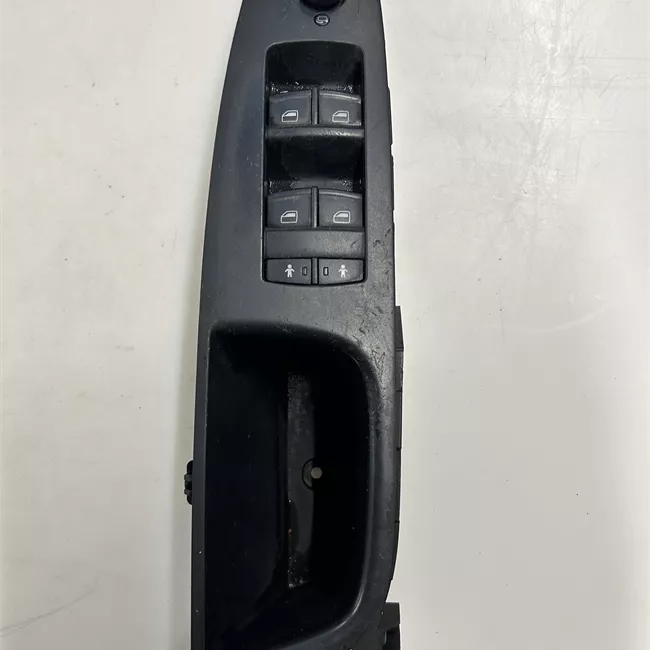 Interruttore alzacristalli porta anteriore