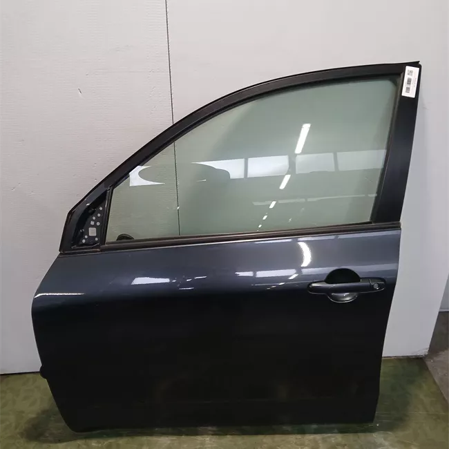 Porta anteriore sinistra