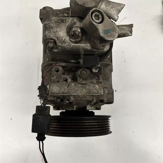 Compressore aria condizionata t.8E3285000<