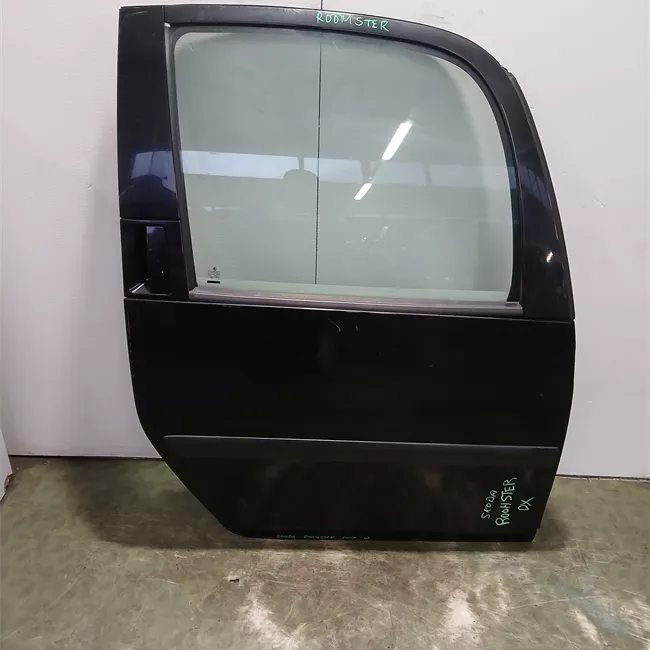 Porta posteriore destra