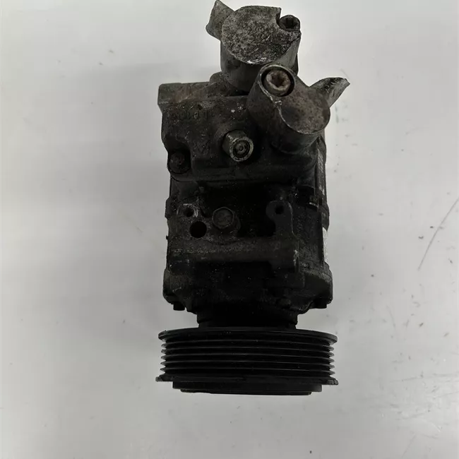 Compressore aria condizionata Denso