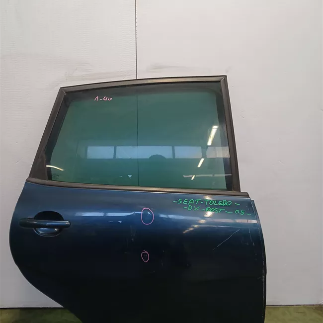 Porta posteriore destra