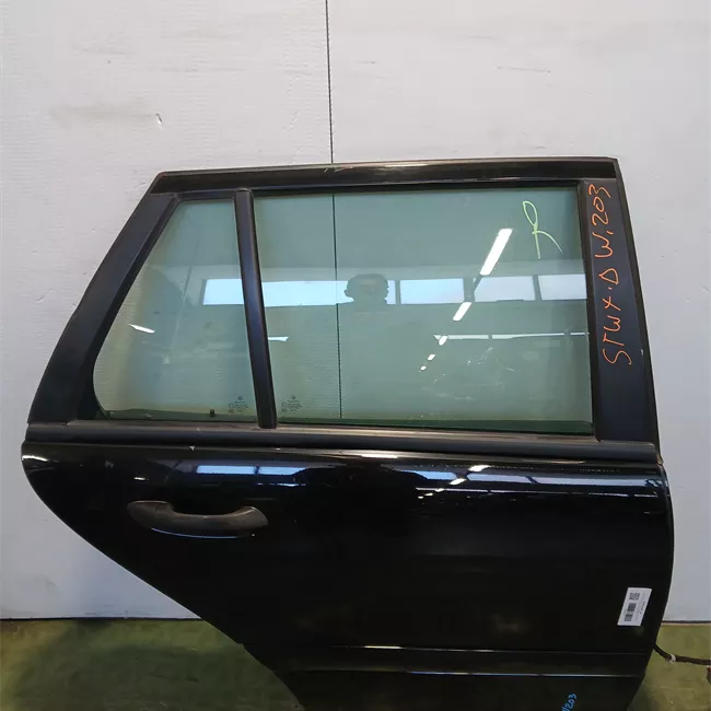 Porta posteriore destra