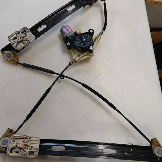 Motorino alzacristallo porta anteriore destro