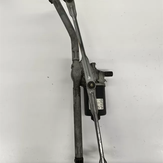 Meccanismo tergiparabrezza con motorino