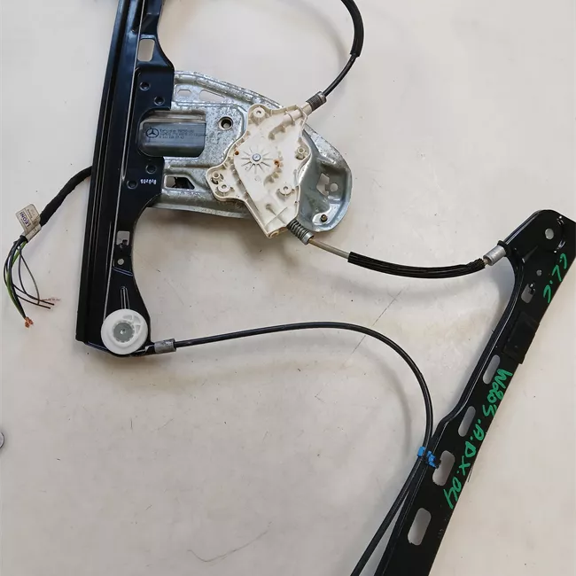 Motorino alzacristallo porta anteriore destro