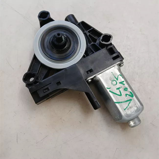 Motorino alzacristallo porta anteriore sinistro