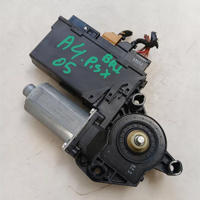 Motorino alzacristallo porta posteriore sinistro