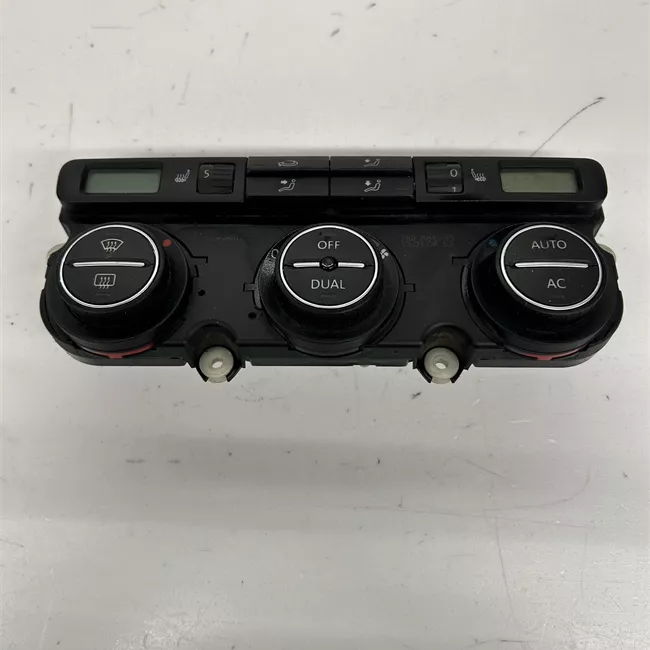 Blocco comando climatizzazione con riscaldamento sedili