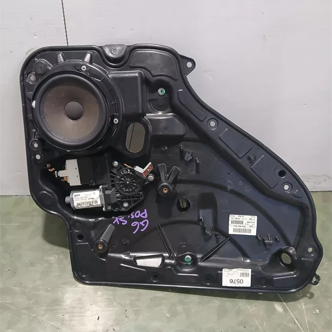 Alzacristallo elettrico porta posteriore sinistro