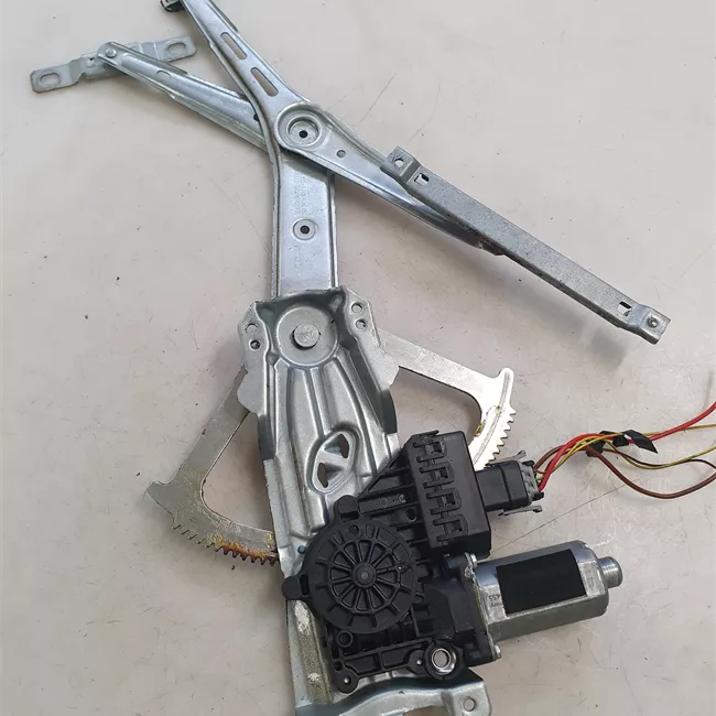 Motorino alzacristallo porta anteriore destro