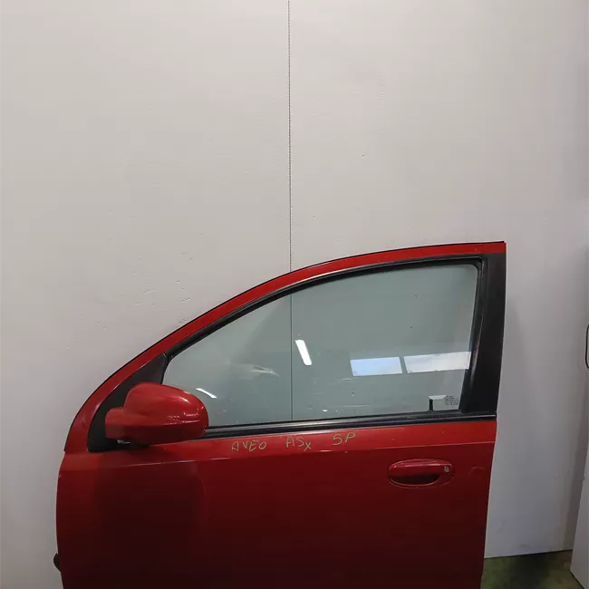 Porta anteriore sinistra