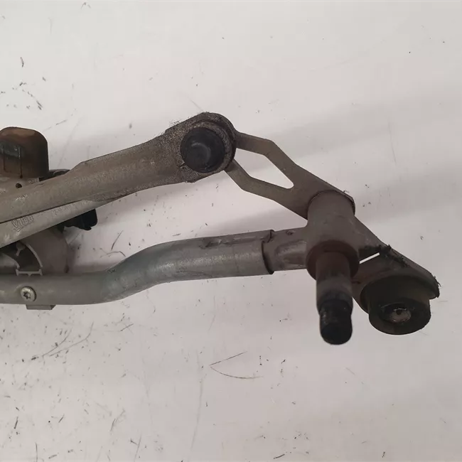 Meccanismo tergiparabrezza con motorino