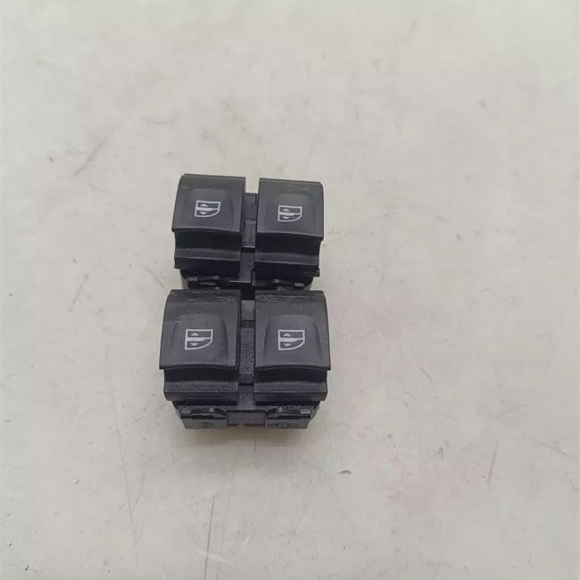 Interruttore alzacristalli porta anteriore