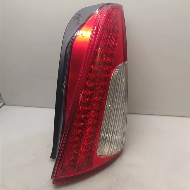 Fanale posteriore destro