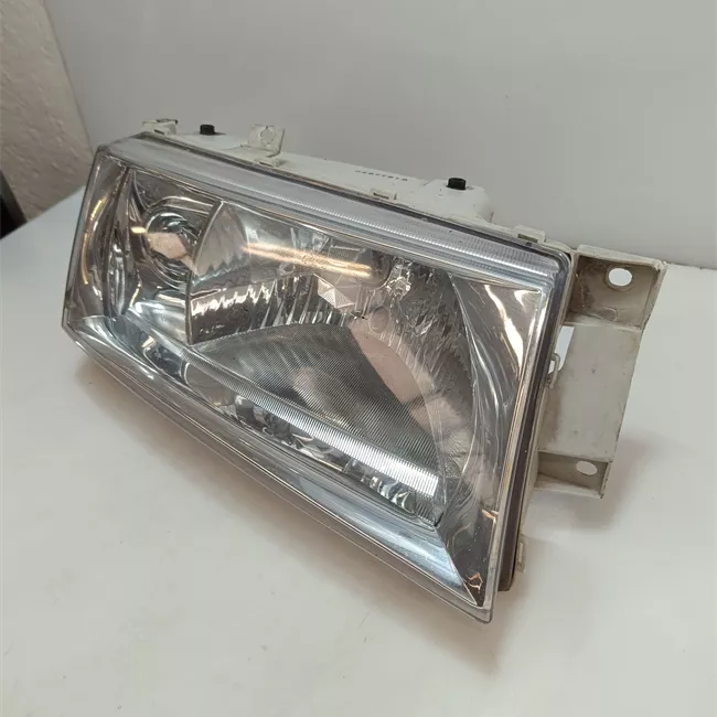 Proiettore destro 00<