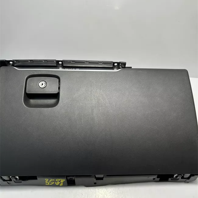 Portaoggetti cruscotto con portaoggetti standard