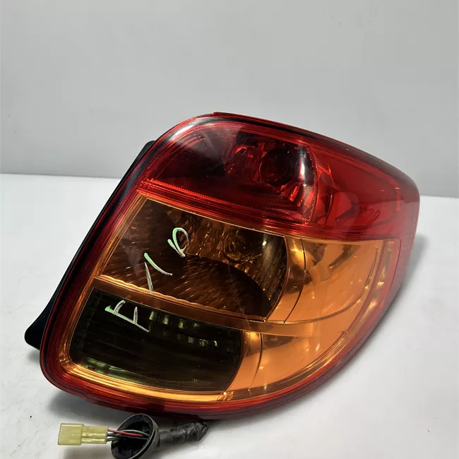 Fanale posteriore destro