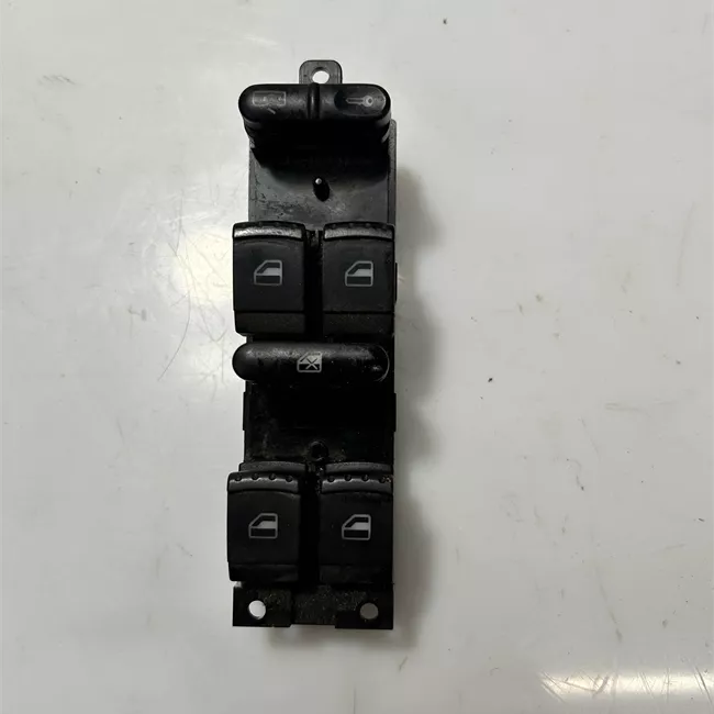 Blocco comandi alzacristalli con cristalli post elettrici