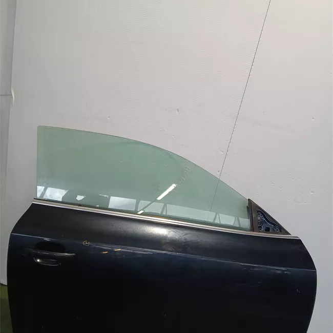 Porta anteriore sinistra