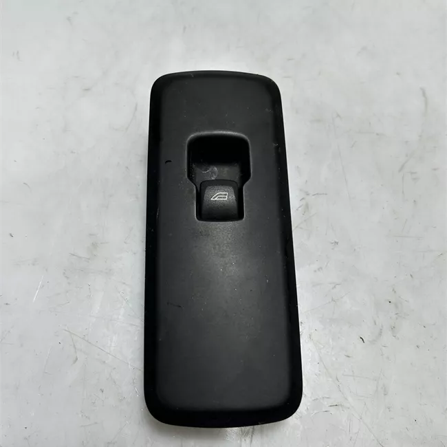 Interruttore alzacristalli porta posteriore destro