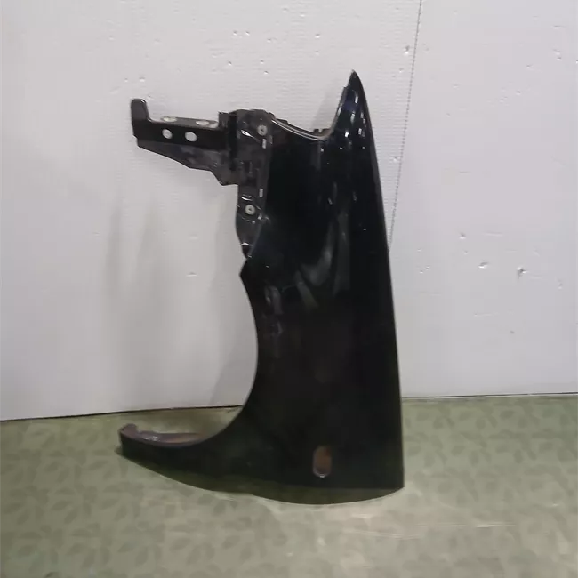 Parafango anteriore destro