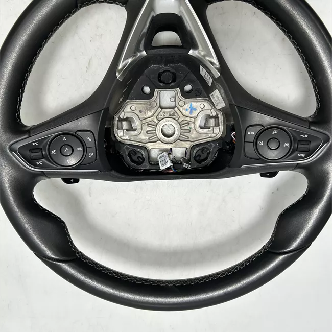 Volante Pelle/cruise control adattivo