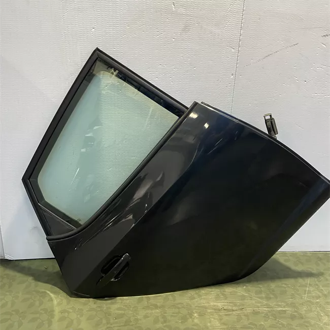 Porta posteriore destra