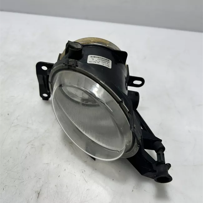 Proiettore fendinebbia sinistro