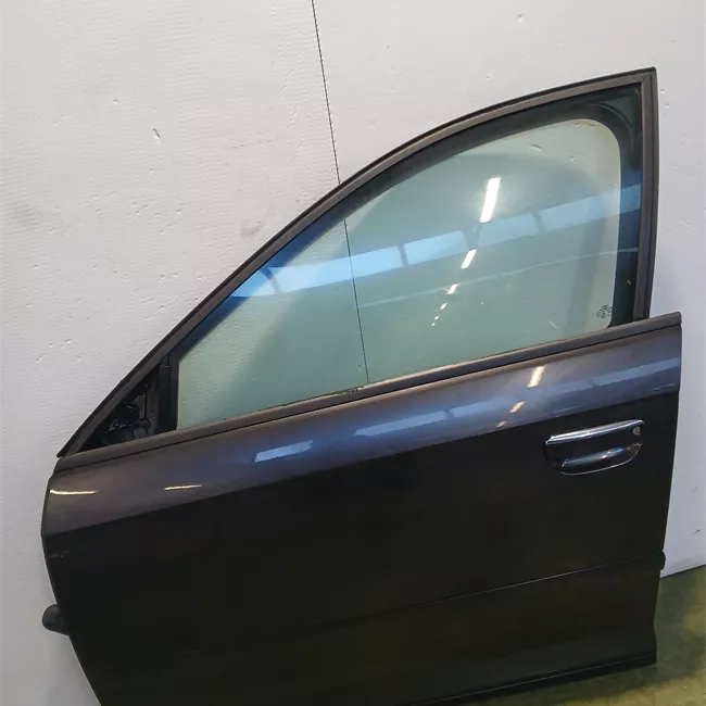 Porta anteriore sinistra