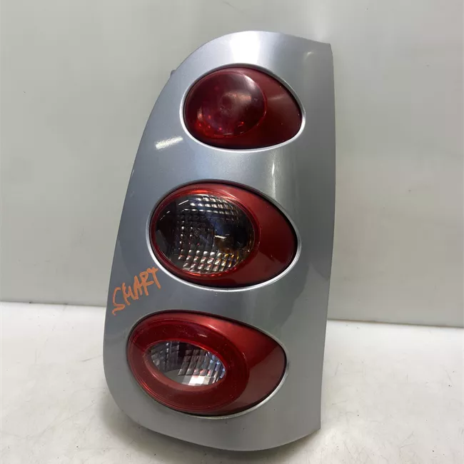 Fanale posteriore destro Rosso e Grigio