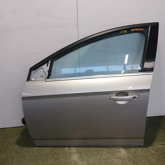 Porta anteriore sinistra