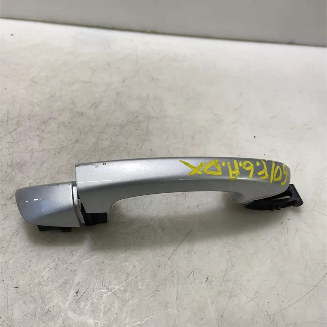 Maniglia porta anteriore destra primer