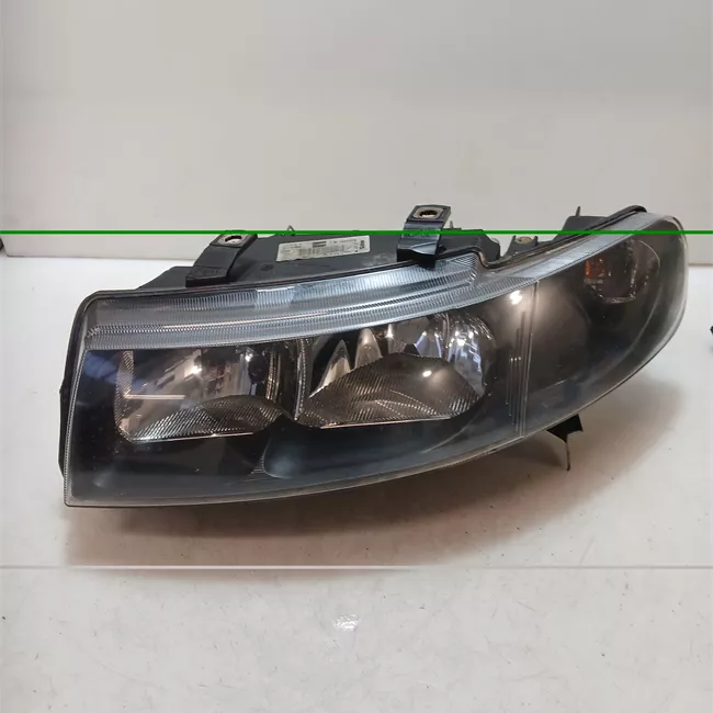 Proiettore con regolatore altezza sinistro