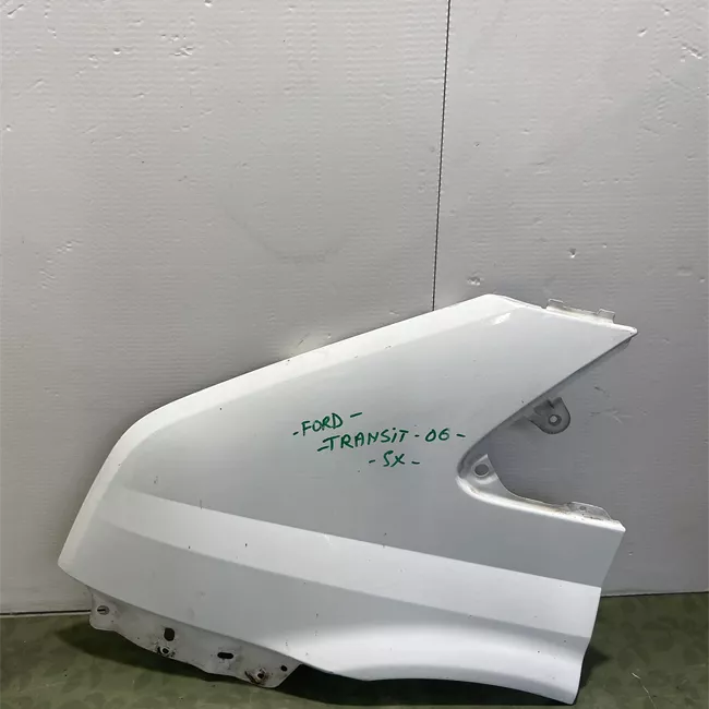 Parafango anteriore sinistro