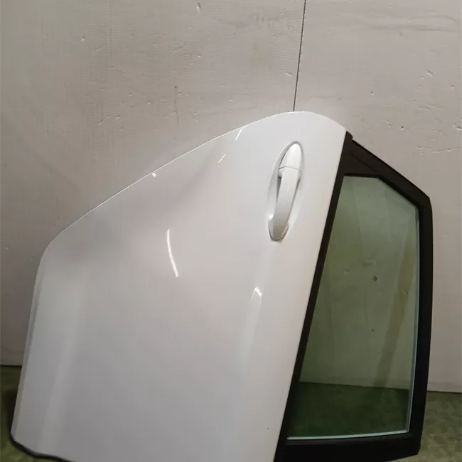 Porta posteriore destra