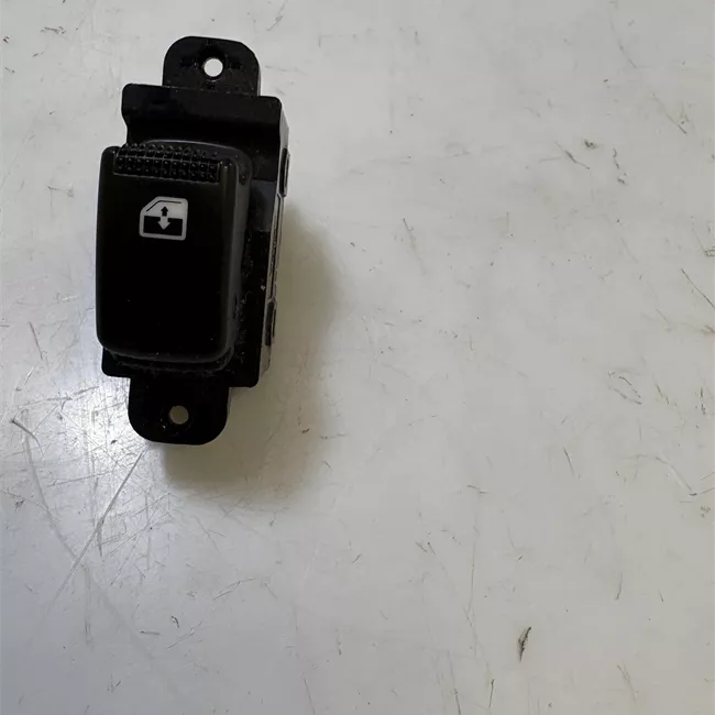 Interruttore alzacristalli porta anteriore