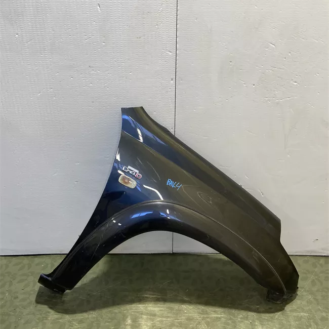 Parafango anteriore destro 07-03>05<