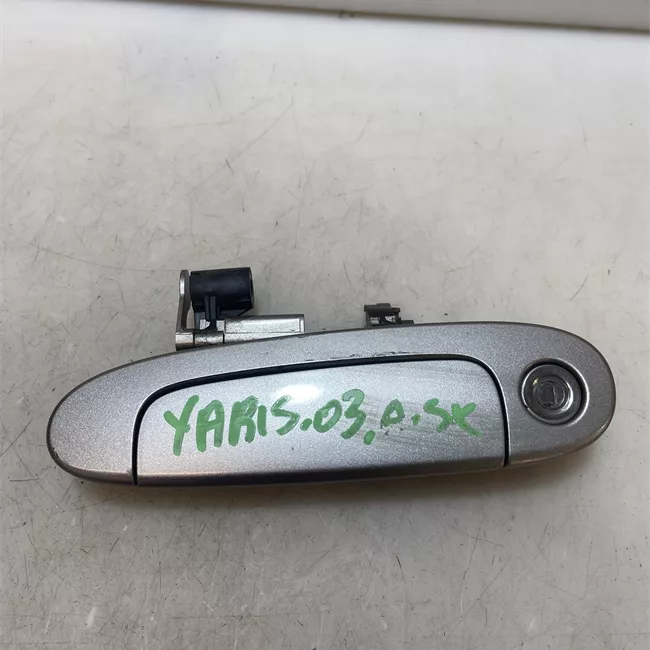 Maniglia porta anteriore sinistra