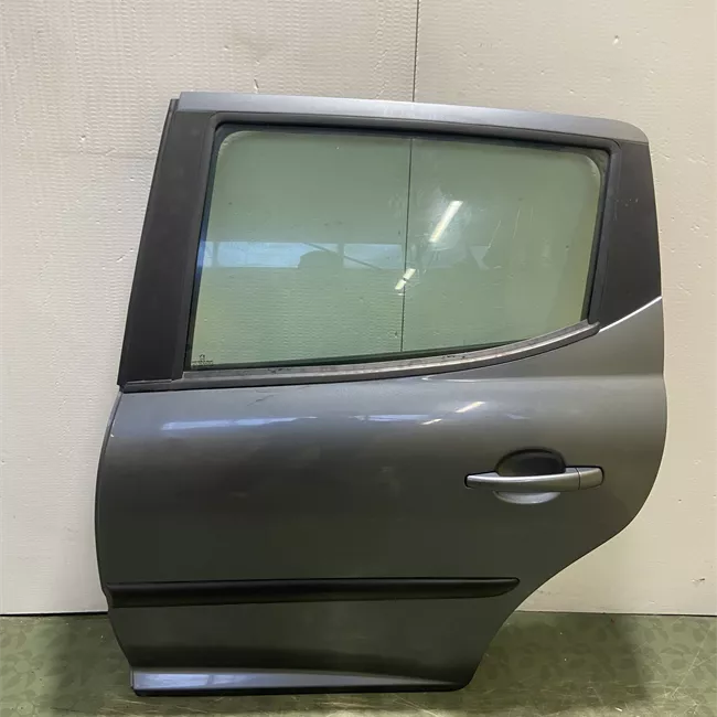 Porta posteriore sinistra