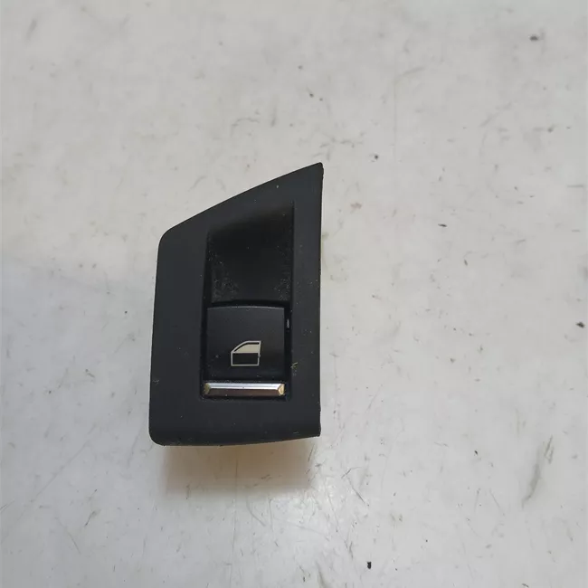 Interruttore alzacristalli porta posteriore sinistro