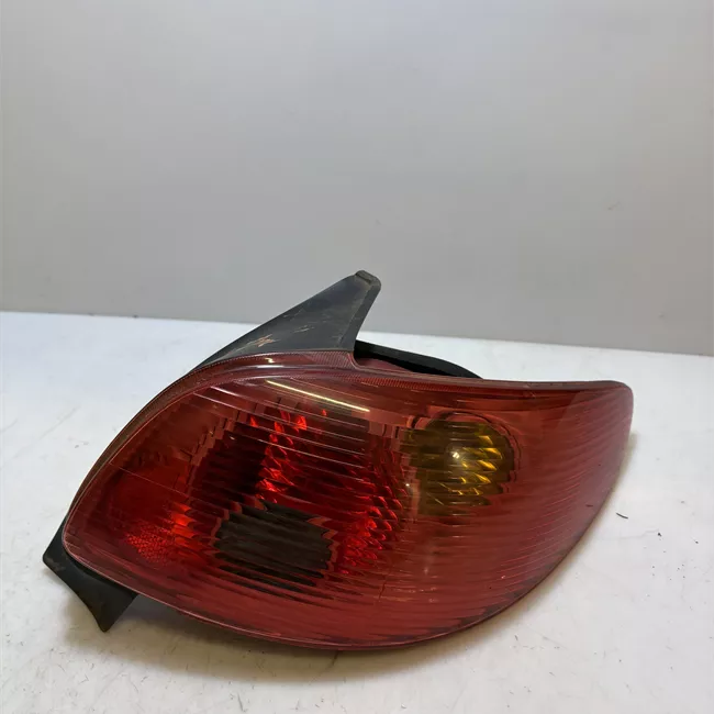 Fanale posteriore destro