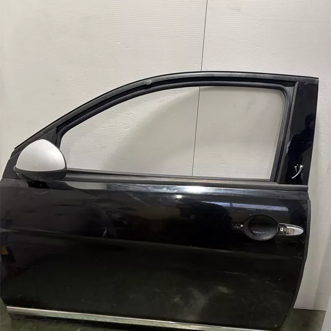 Porta anteriore sinistra